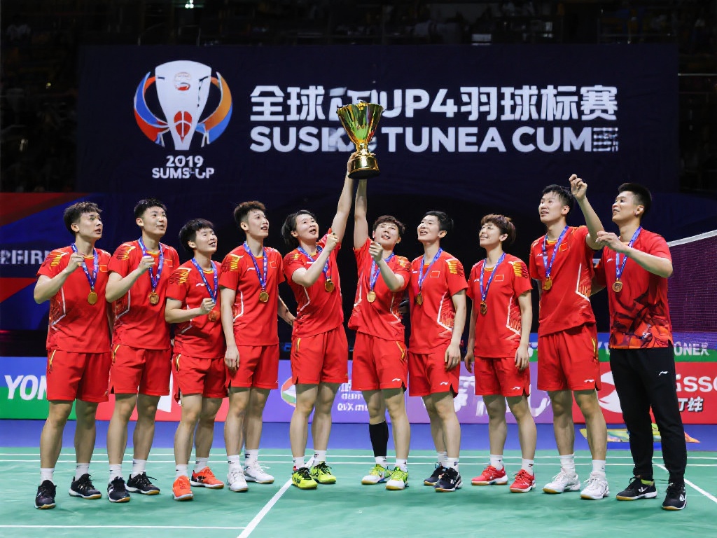 张家胜与宋凯会见亚足联秘书长温莎·约翰，共商足球发展大计