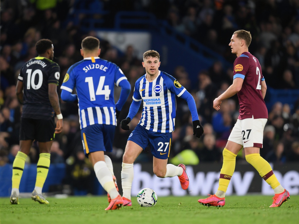 却让他的位 却让他的位